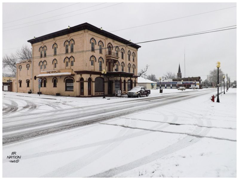 street scene showing that old hotel